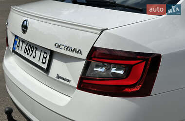 Ліфтбек Skoda Octavia 2019 в 
