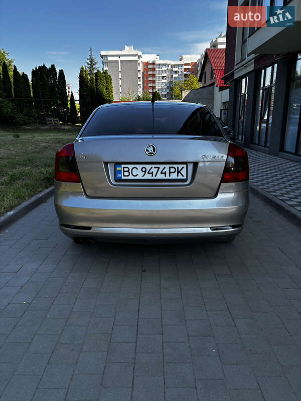 Лифтбек Skoda Octavia 2010 в Львове фото 2 Лифтбек Skoda Octavia 2010 в Львове