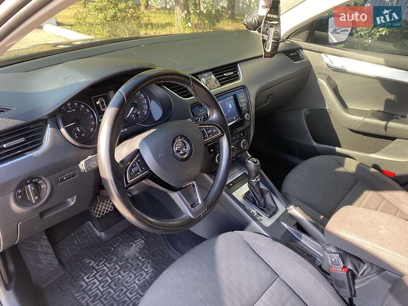 Ліфтбек Skoda Octavia 2016 в Новомиколаївці