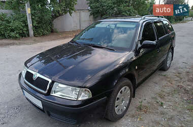 Універсал Skoda Octavia 2004 в Павлограді