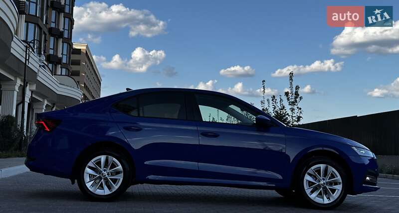 Лифтбек Skoda Octavia 2021 в Киеве