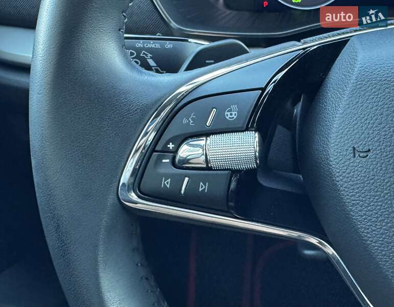 Лифтбек Skoda Octavia 2021 в Киеве
