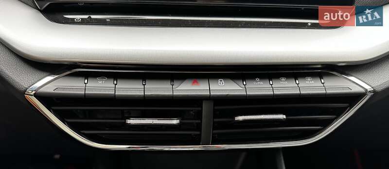 Лифтбек Skoda Octavia 2021 в Киеве