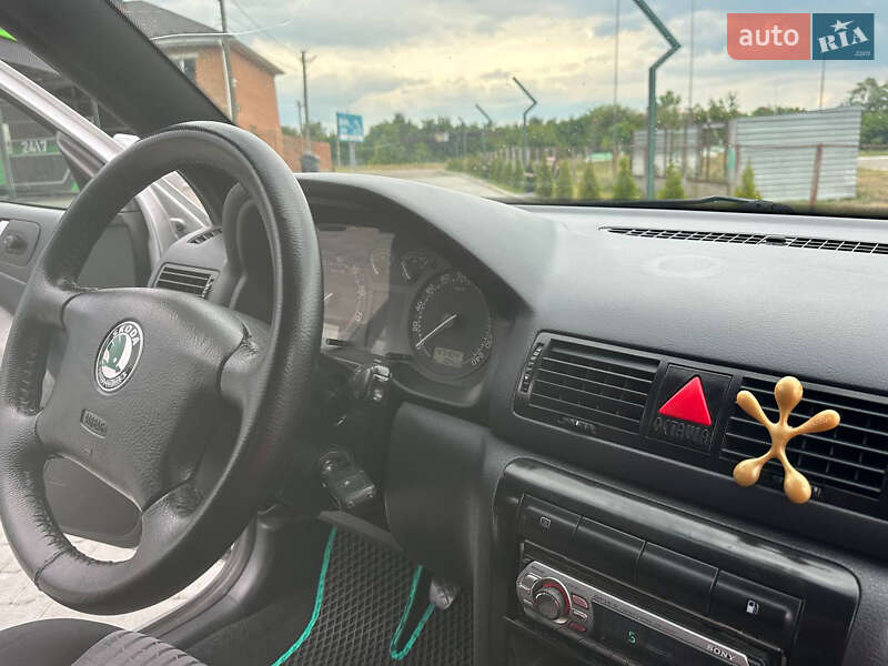 Skoda Octavia 2002