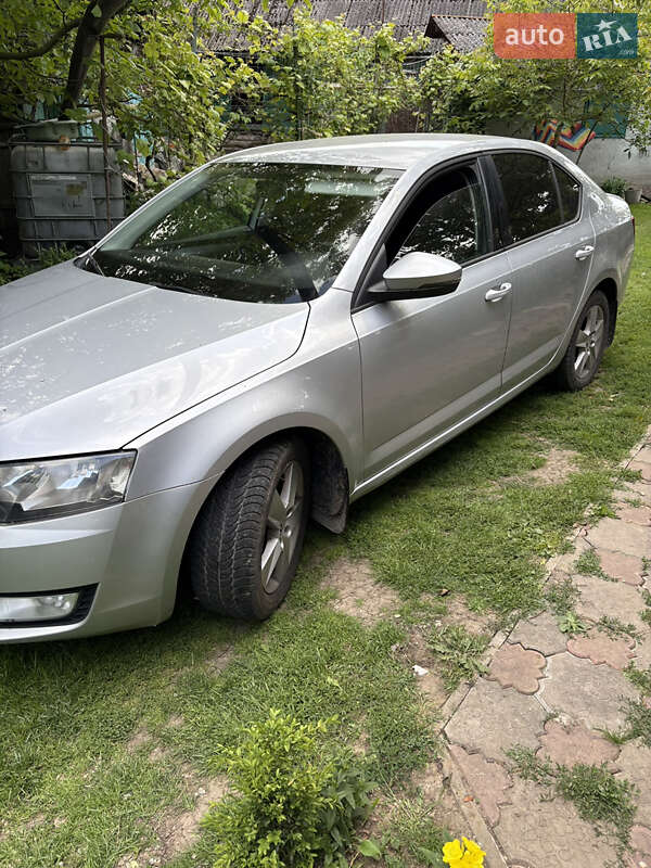 Лифтбек Skoda Octavia 2013 в Ивано-Франковске фото 12 Лифтбек Skoda Octavia 2013 в Ивано-Франковске