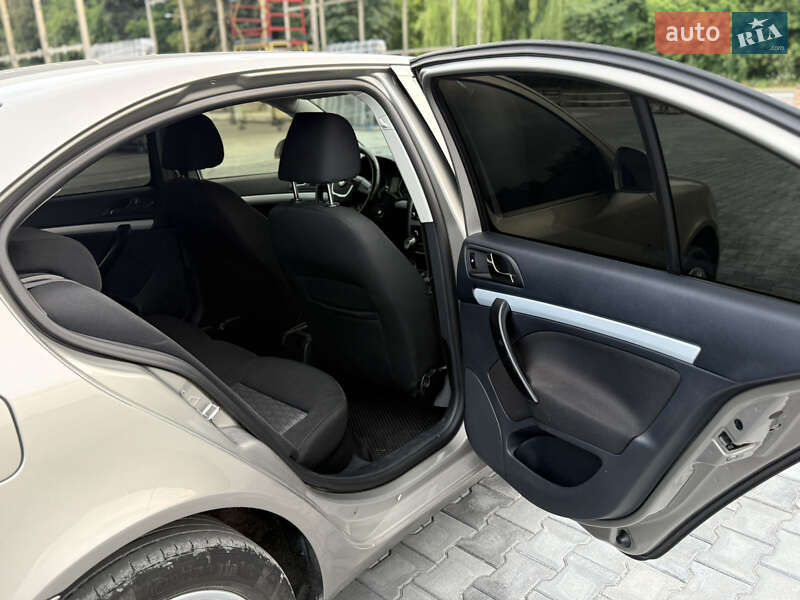Лифтбек Skoda Octavia 2011 в Каменец-Подольском