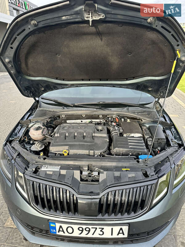 Универсал Skoda Octavia 2017 в Ужгороде