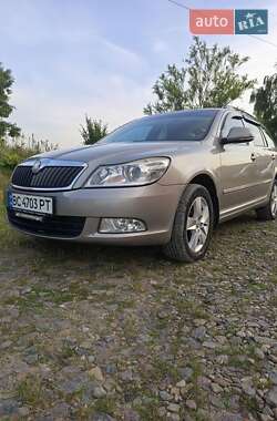 Универсал Skoda Octavia 2009 в Львове
