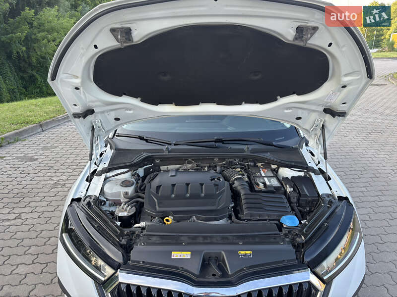 Універсал Skoda Octavia 2021 в Бродах