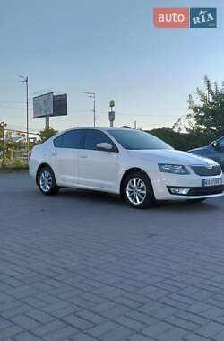 Лифтбек Skoda Octavia 2013 в 