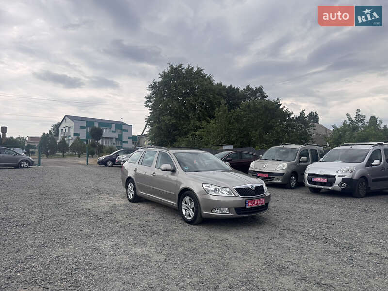 Универсал Skoda Octavia 2010 в Звенигородке