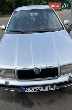 Лифтбек Skoda Octavia 1999 в 