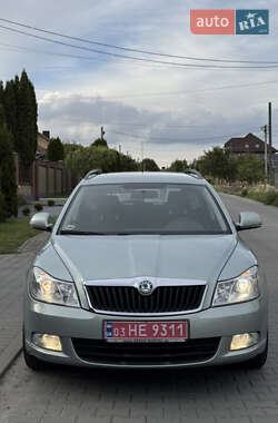 Универсал Skoda Octavia 2009 в 
