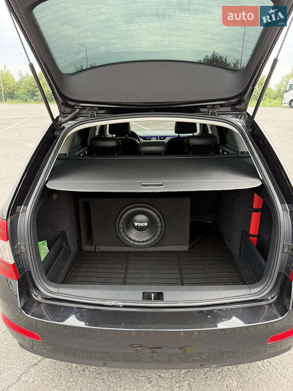 Універсал Skoda Octavia 2016 в Яворові