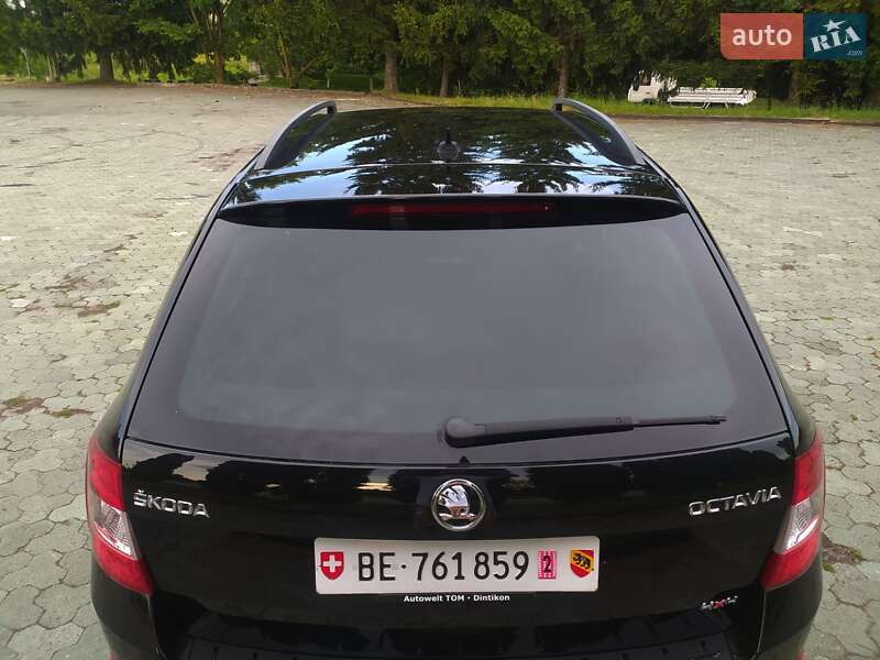 Универсал Skoda Octavia 2015 в Дубно