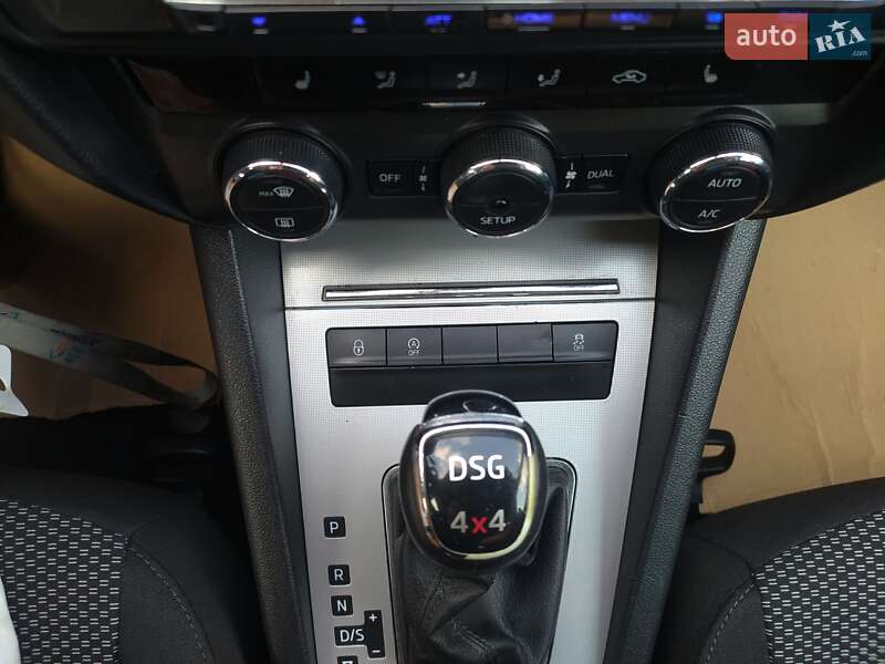 Универсал Skoda Octavia 2015 в Дубно