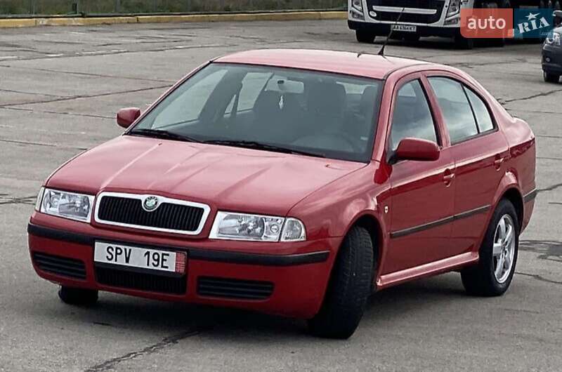 Лифтбек Skoda Octavia 2005 в Днепре