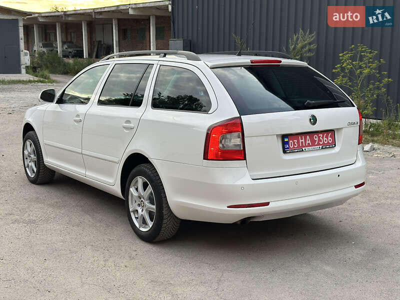 Універсал Skoda Octavia 2011 в Рівному