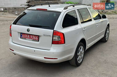 Универсал Skoda Octavia 2011 в 