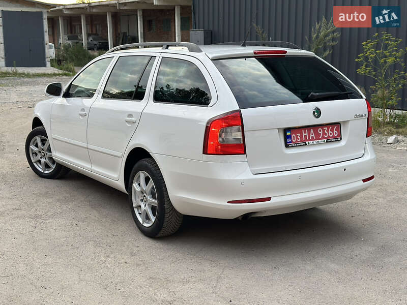 Універсал Skoda Octavia 2011 в Рівному