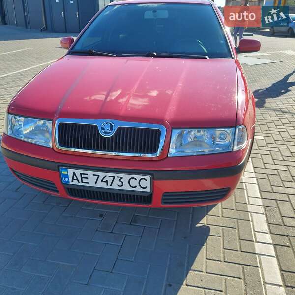 Лифтбек Skoda Octavia 2005 в Днепре