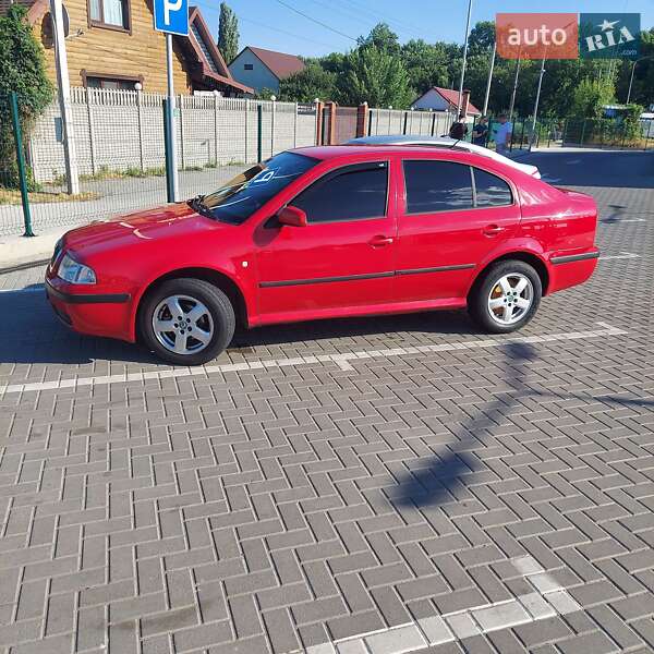 Лифтбек Skoda Octavia 2005 в Днепре