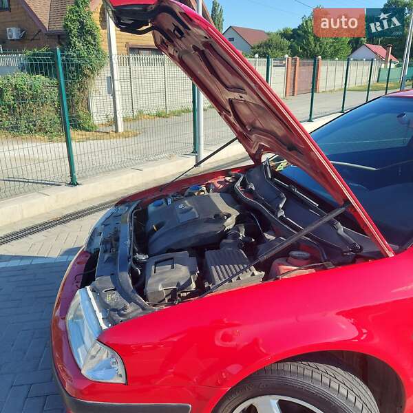 Лифтбек Skoda Octavia 2005 в Днепре