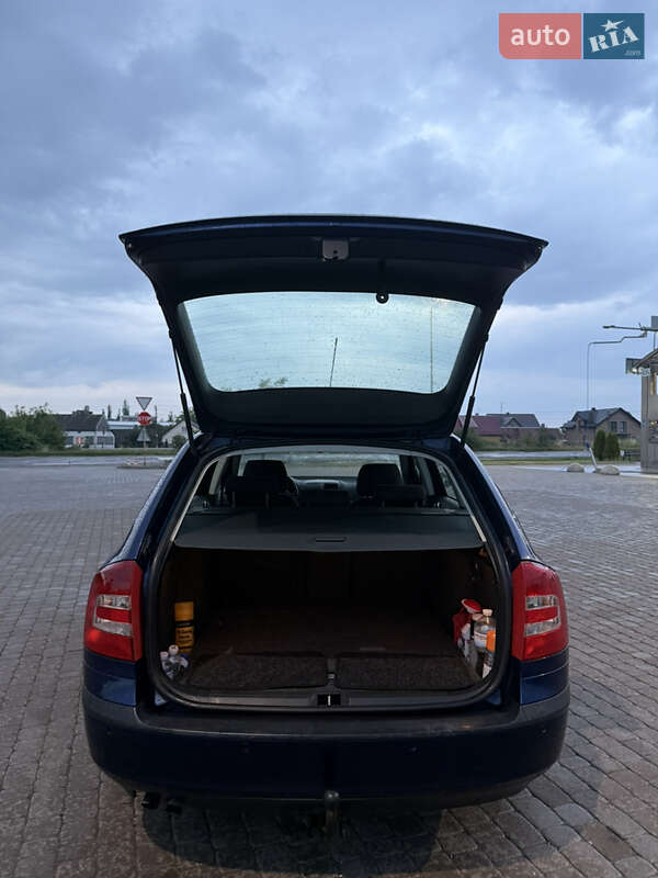 Универсал Skoda Octavia 2005 в Городке