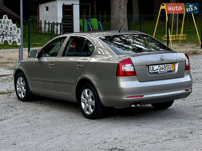Лифтбек Skoda Octavia 2010 в Виннице