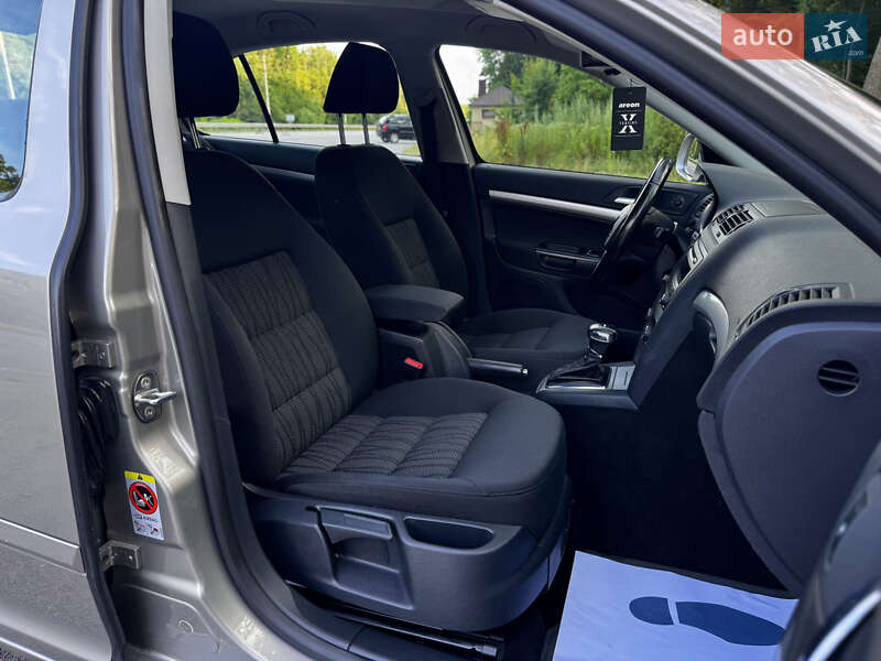 Лифтбек Skoda Octavia 2010 в Виннице