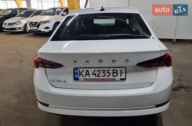 Лифтбек Skoda Octavia 2021 в 