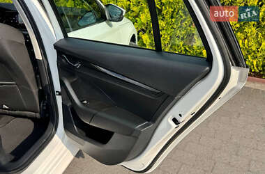 Универсал Skoda Octavia 2021 в 