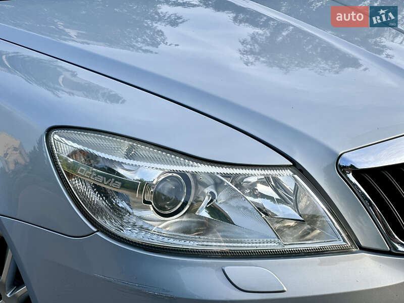 Универсал Skoda Octavia 2009 в Виннице