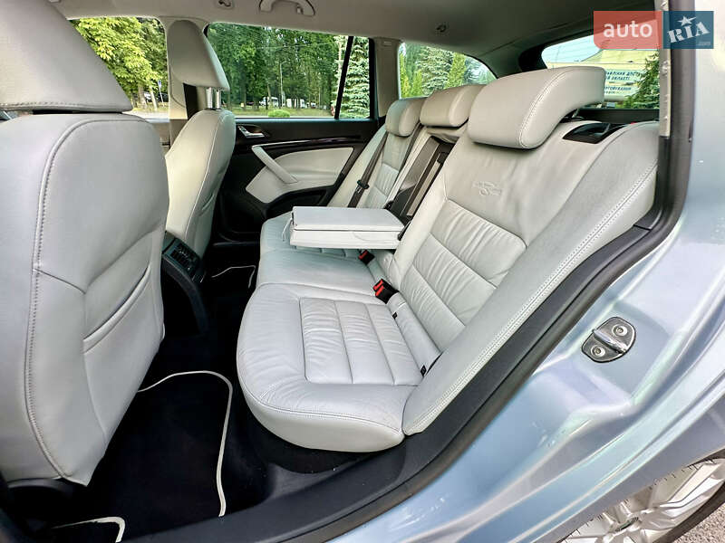Универсал Skoda Octavia 2009 в Виннице