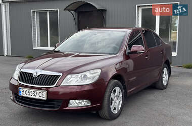 Лифтбек Skoda Octavia 2009 в 