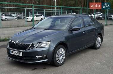 Лифтбек Skoda Octavia 2019 в Киеве