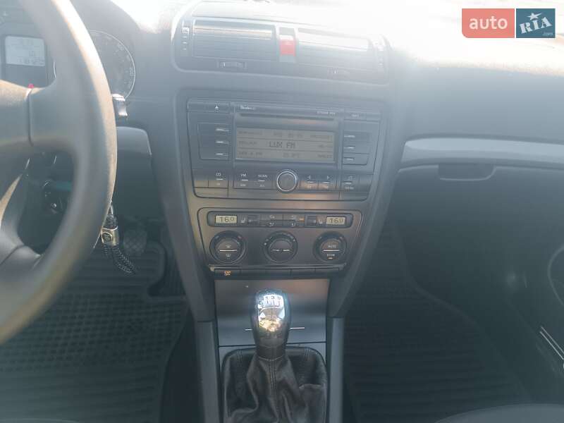 Универсал Skoda Octavia 2006 в Бобровице