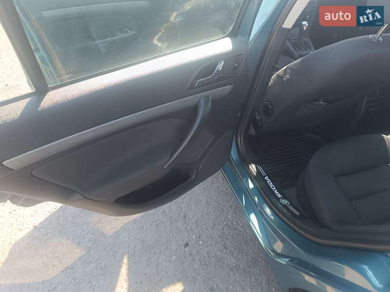 Универсал Skoda Octavia 2006 в Бобровице