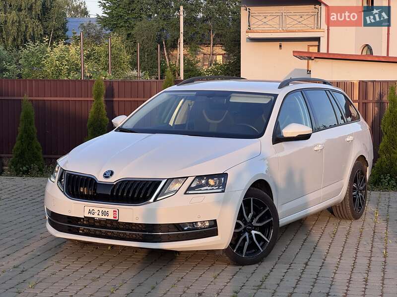 Универсал Skoda Octavia 2017 в Стрые