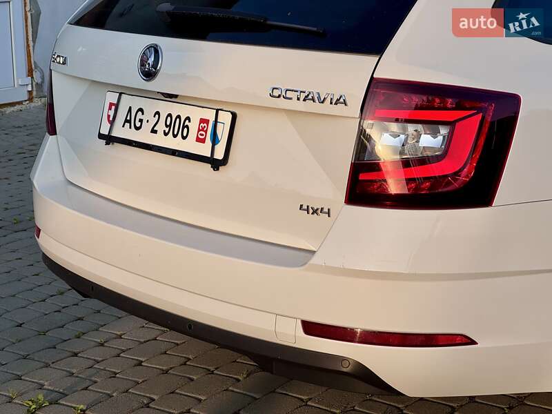 Универсал Skoda Octavia 2017 в Стрые