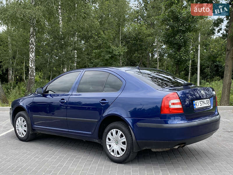 Ліфтбек Skoda Octavia 2008 в Ірпені