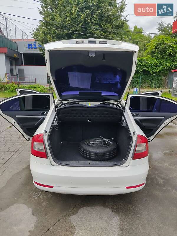 Лифтбек Skoda Octavia 2012 в Львове