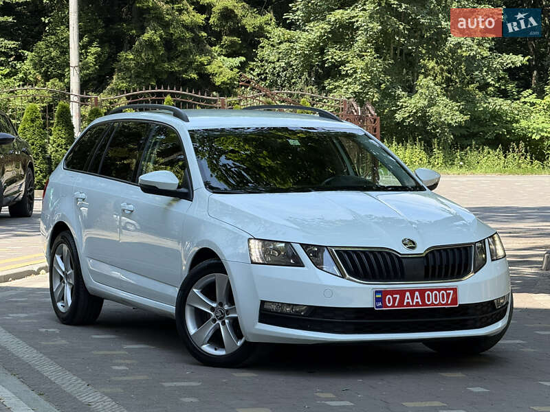 Универсал Skoda Octavia 2017 в Дрогобыче