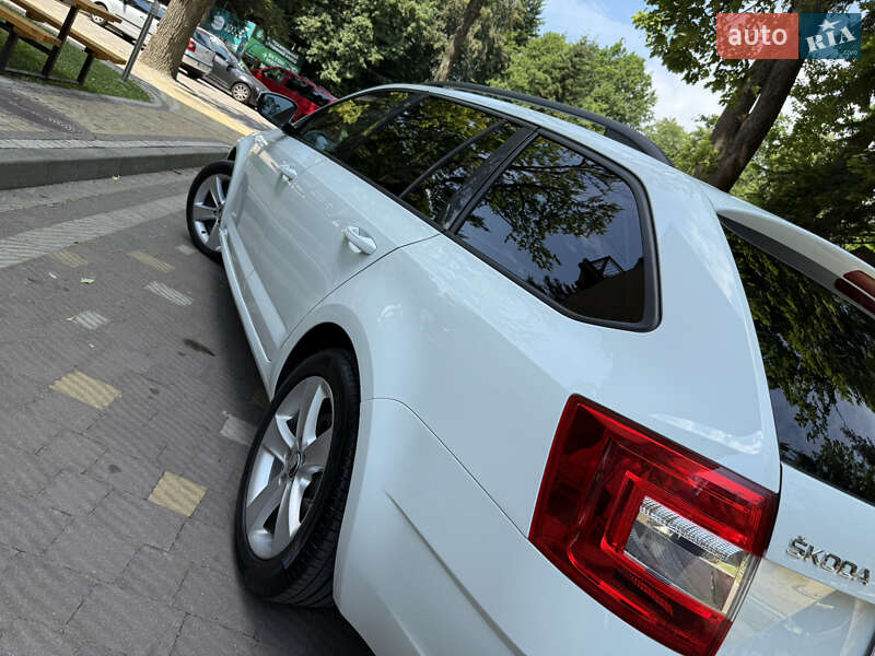 Универсал Skoda Octavia 2017 в Дрогобыче