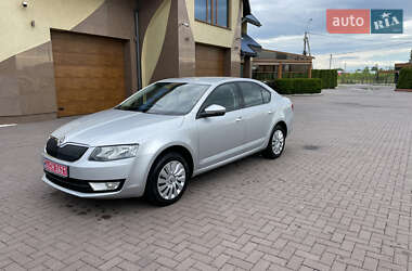Лифтбек Skoda Octavia 2016 в Виноградове