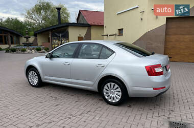 Лифтбек Skoda Octavia 2016 в Виноградове