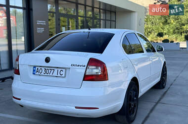 Лифтбек Skoda Octavia 2011 в 