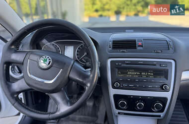 Лифтбек Skoda Octavia 2011 в 