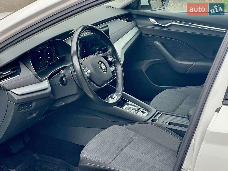 Лифтбек Skoda Octavia 2020 в Мукачево