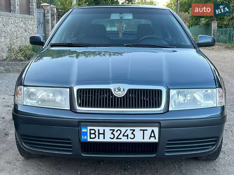 Лифтбек Skoda Octavia 2006 в Первомайске